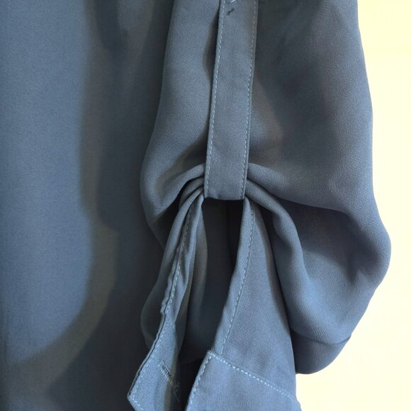 Blue Blouse - Picture 3 of 5